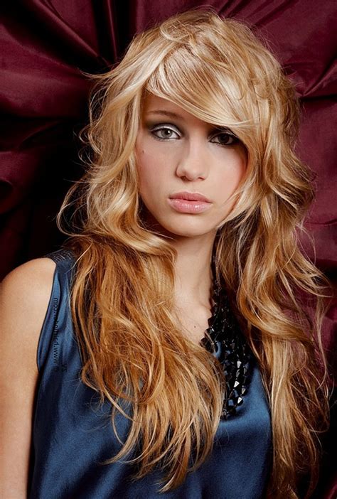 Top 10 Stylish Long Layered Hair Styles With Bangs In 2018