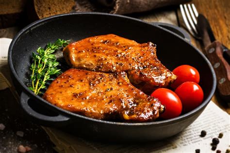 Pat pork chops dry with paper towels, then coat both sides with oil. Pan-Fried Pork Chops recipe | Epicurious.com