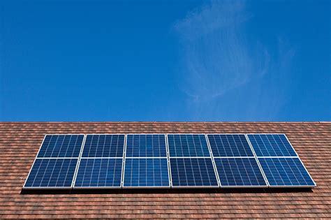 Rooftops can be hazardous causing injuries and fatalities if the proper precautions aren't implemented. South Miami failing to protect consumers in rush to ...