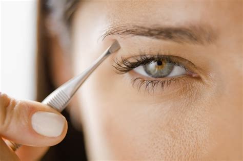 Pros And Cons Of Permanent Eyebrows