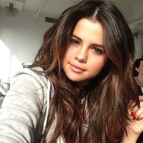 Selena Gomez®© Selenagomezvsg Twitter