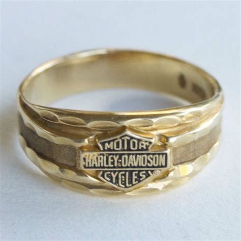 Vintage harley davidson ring 10k black hills gold mens. Vintage 10K Gold Harley Davidson Wedding Band / Vintage ...