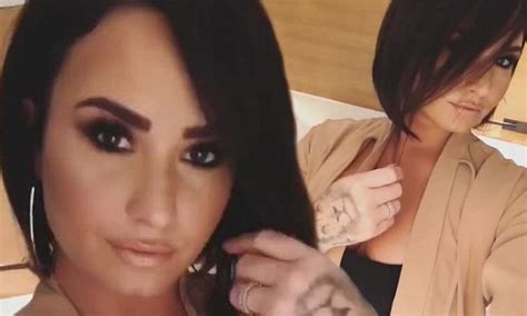 Demi Lovato Shows Off Sharp New Short Haircut In Sexy Cleavage Heavy Instagram Video Daily