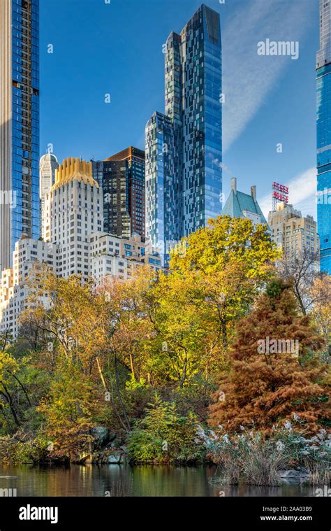Fall Foliage Central Park Manhattan New York Usa Stock Photo Alamy