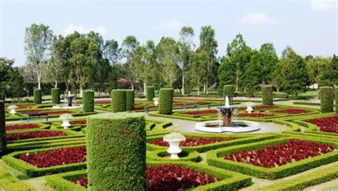 Harga Tiket Masuk Taman Bunga Nusantara Terbaru - Trip Jalan Jalan