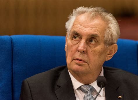 Quando il calcio torna sport e supera le barriere del tifo. Miloš Zeman / Miloš Zeman wins second term as Czech ...