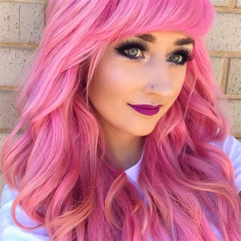 This distinguishes dyes from pigments which do not chemically bind to the material they color. Best 20 Pink Hair Dye Ideas to Try in 2018 - Fashion 2D