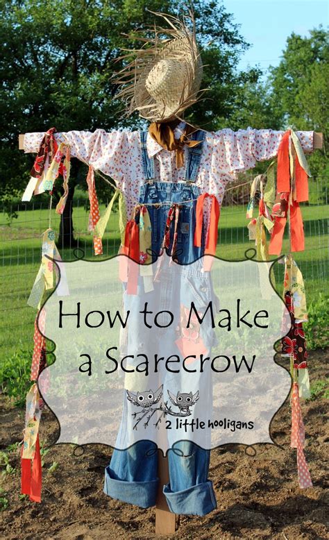 scarecrow 025b copy | Make a scarecrow, Scarecrow, Diy scarecrow