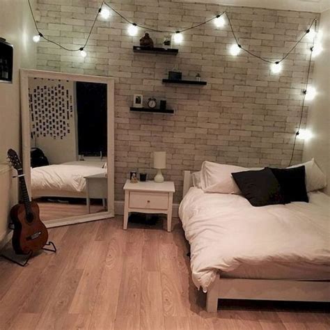 Your tapestry can help tie all your aesthetic decor and. 15 Minimalist Room Decor Ideas That'll Motivate You To ...