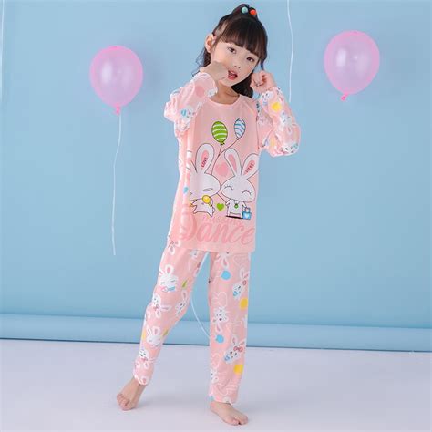 2017 Girls Pajamas Set Children Long Sleeved Animal Sleepwear Kids