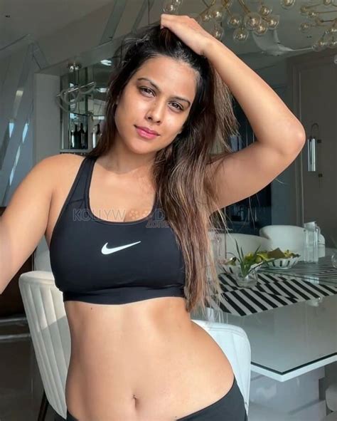 Actress Nia Sharma Sexy Photos 02 223415 Kollywood Zone