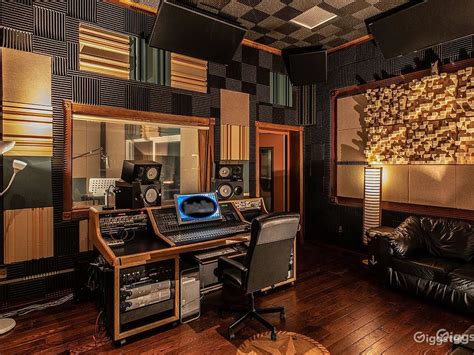 Room B Professional Recording Studio Rent This Location On Giggster