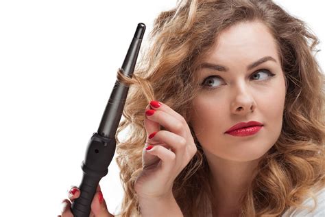 How To Curl Hair With A Curling Wand Hacks You Need To Know 2023