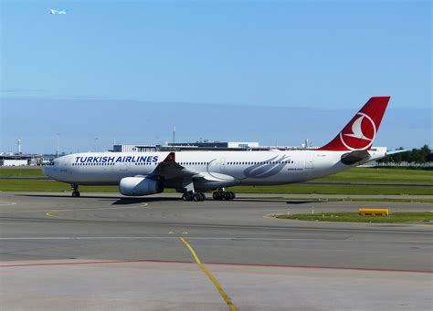 Airbus A 330 Tc Jnh Turkish Airlines Amsterdam Schiphol Ams 255