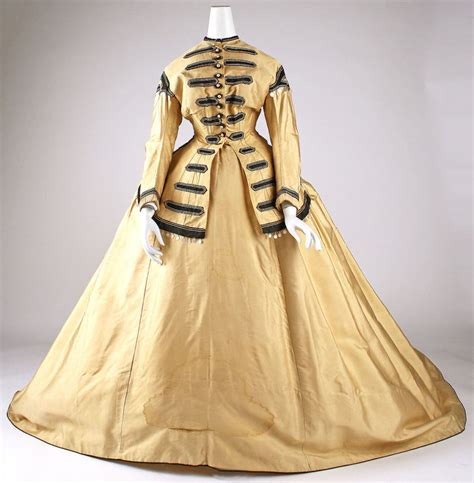 Choosing Your 1860s Era Crinoline Size Maggie May Clothing Fine