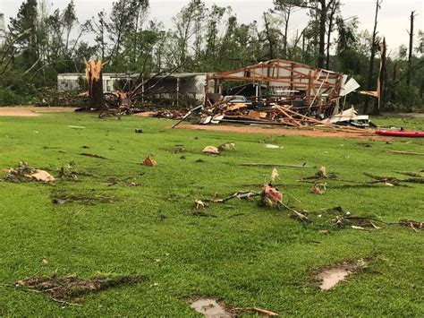 Easter Tornadoes Which Killed 14 In Mississippi Remembered One Year Later