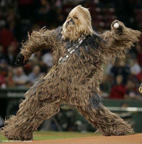 Irti Funny Picture 139 Tags Star Wars Chewbacca Playing Baseball