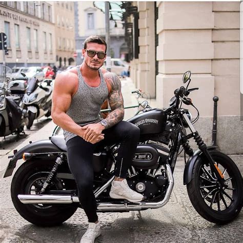 Mylesleask 💪 Muscle Men Biker Motorcycle
