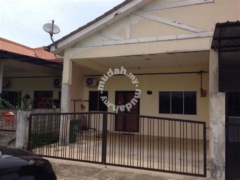 Bina dışı yapıların inşaatıdesa ilmu kota samarahan yakınlarında. Taman desa ilmu kota samarahan single storey - Houses for ...