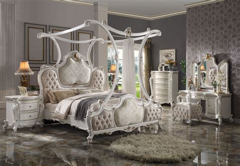 Antique Pearl White Traditional Luxury Canopy Bedroom