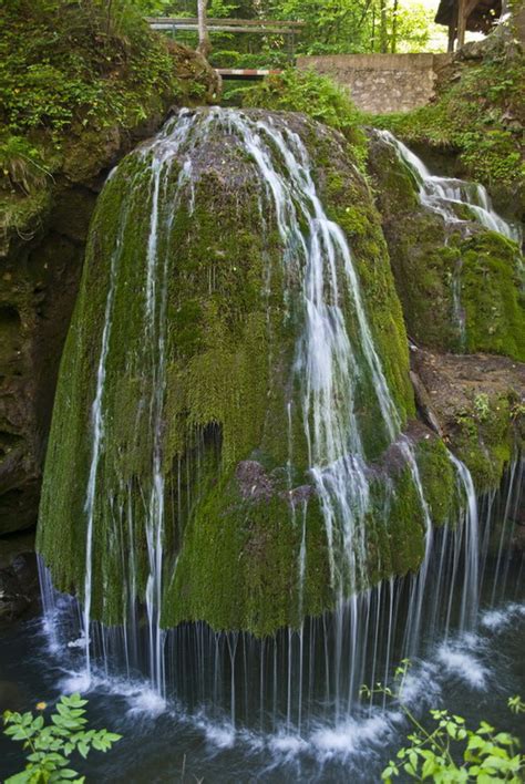 14 curs valutar lei noi miercuri 28 10 2020 1 eur 0 02 4 8741 lei 1 usd 0 10 4 1264 lei. Infinitul Meu: Cascada Bigar - Romania