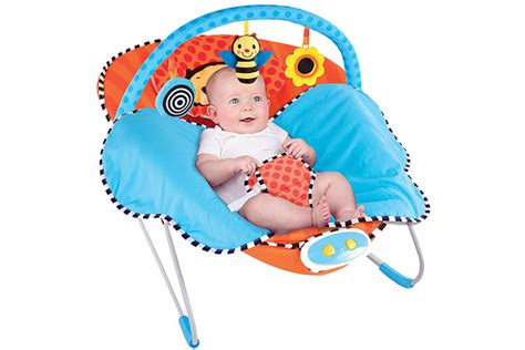 15 Best Baby Bouncers In 2022 To Engage Your Child For Hours