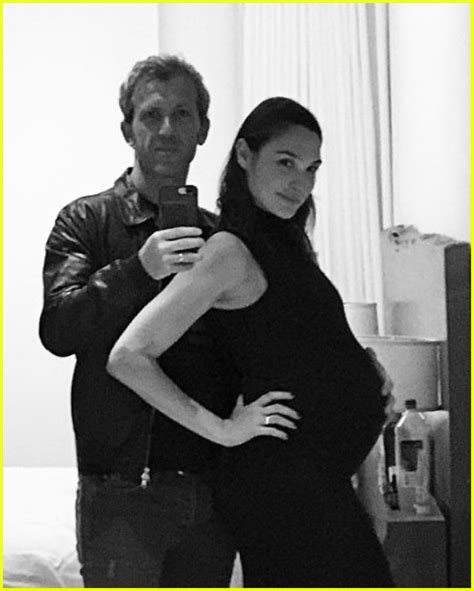 Wonder Womans Gal Gadot Gives Birth To Daughter Maya Photo 3876490