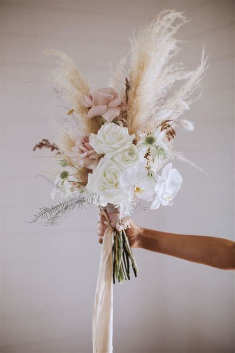 Check spelling or type a new query. 15 Gorgeous Modern Wedding Bouquet Ideas | by Bride ...