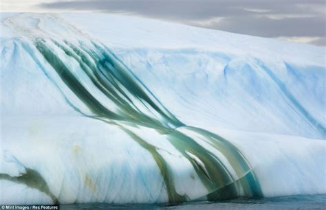 Icebergs As You Ve Never Seen Them Before Incredible Pictures Of Giant