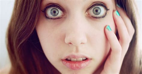 Weird Things Happen When You Stare Into Someones Eyes For 10 Minutes Huffpost