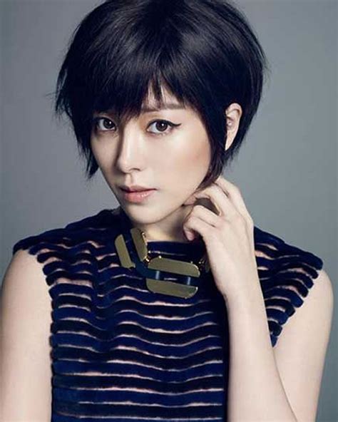 33 Short Hair Style For Woman Korean Ironapompeyo