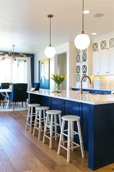 36 Gorgeous Blue And White Kitchen Design Ideas To Try Decorkeun