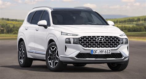 현대 싼타페) is a sport utility vehicle (suv) produced by the south korean manufacturer hyundai since 2000. Hyundai pokazał Santa Fe po liftingu. Będzie dostępny jako ...