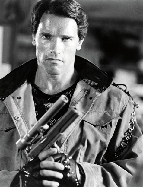 Arnold schwarzenegger support our heroes this is a simple way to protect our real action heroes on the frontlines in our hospitals, and i hope that all of you who can will step up to support these heroes. ARNOLD SCHWARZENEGGER in THE TERMINATOR -1984-. Photograph ...