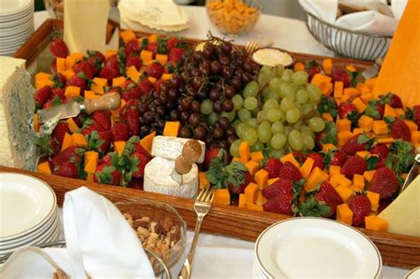 You must be fun at parties. How to Plan a Reception With Finger Food for 200 People | eHow