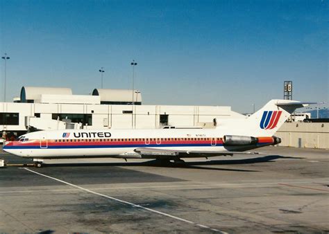United Airlines 727 200 United Airlines Boeing 727 Airlines