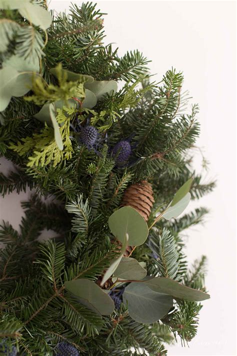 How To Keep Christmas Greenery Garlands And Wreaths Fresh