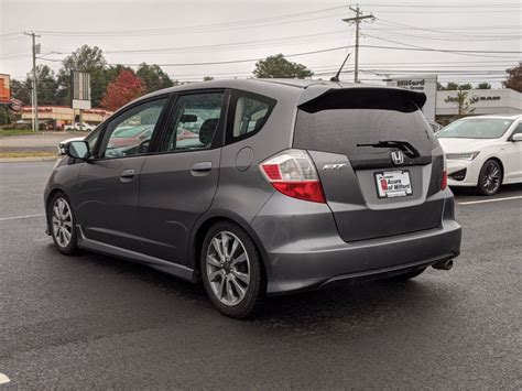 Pre-Owned 2013 Honda Fit Sport Hatchback in Canton #4127A | Acura of Avon