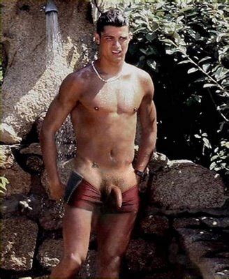 M2M Cristiano Ronaldo Hot Nude Fake