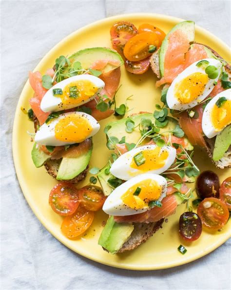Loaded Avocado Toasts With Smoked Salmon And Spicy Fresh Tomatoes R