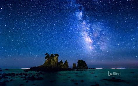 Milky Way And Building Rock Izu Peninsula 2017 Bing Desktop Wallpaper