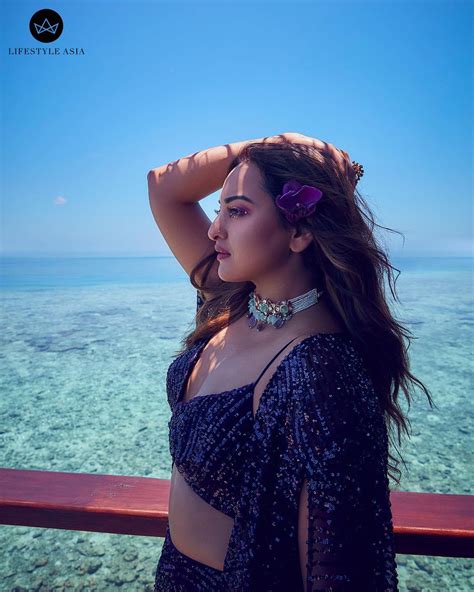 Sonakshi Sinha Goes Glam In Sequinned Outfits During Her Photoshoot In Maldives Heres A