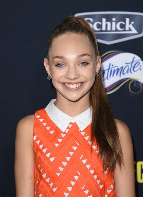 Dance Moms Star Maddie Ziegler Loves Pretty Little Liars And Her Tweets Prove Her Pll
