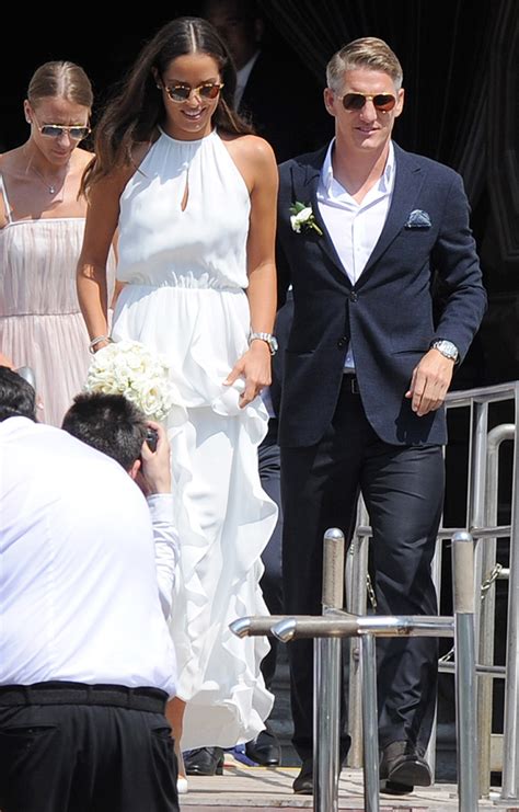We did not find results for: 5 Fakten zur Hochzeit von Schweini und Ana Ivanovic