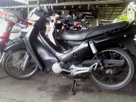 Modenas kriss 120 is also one of the most searching auto and accelerates 162 km/h. Modenas Modenas Kriss 100 - Moto.ZombDrive.COM