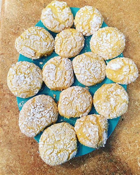 I recommend investing in a weight watchers calculator to get the most if you don't have access to the website and recipe builder to get the best calculations on points in recipes and your daily allowance. Weight Watchers 2 Point Lemon Drop Cookies - Recipes