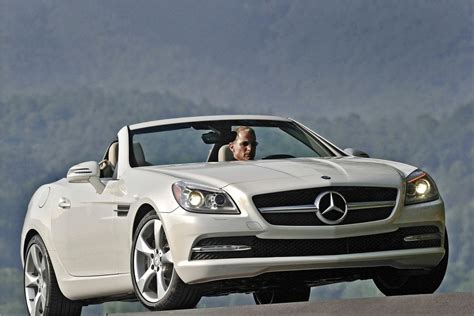 Vea fotos en alta resolución, precios e información del vehículo en auto.com para encontrar su automóvil perfecto. 2012 Mercedes-Benz SLK350|Mercedes-Benz