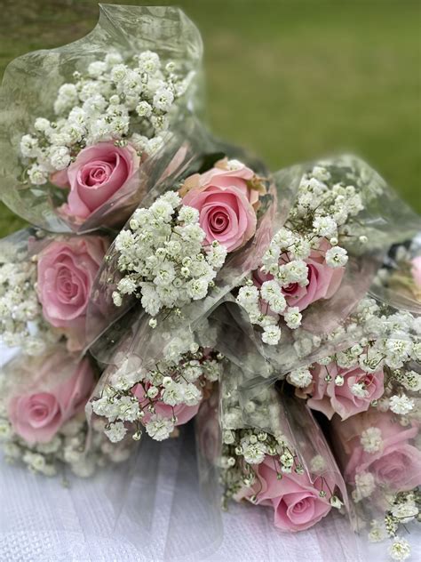 Box Of 140 Single Rose Bouquets 1 Rose 40cm 16″ 1 Stem Filler Each