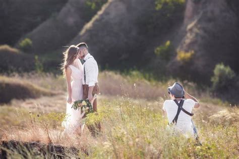 Tips Memilih Fotografer Pernikahan