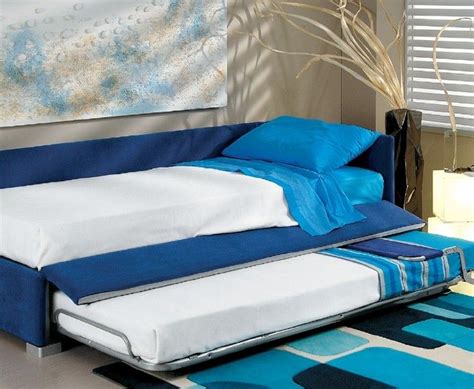 Divano letto singolo per cameretta o camera ospiti birba sofa, proposto anche senza braccioli e con numerosi accessori. centri camerette specializzati in camere e camerette per ...